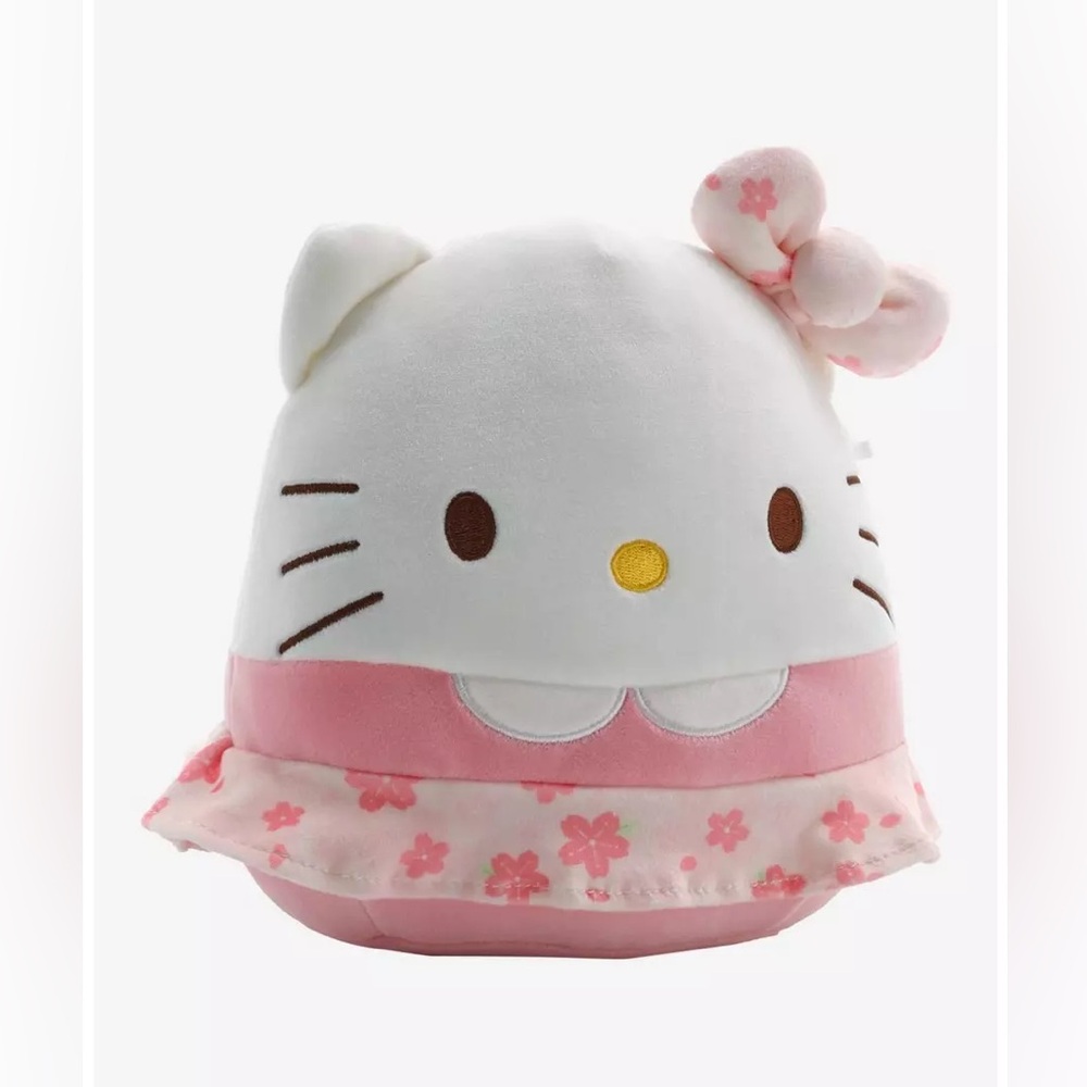 Hello Kitty Squishmallow NWT Cherry Blossoms 6.5”